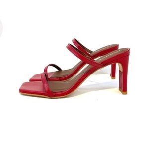 Alohas Cannes Sandal in Dare to Red
